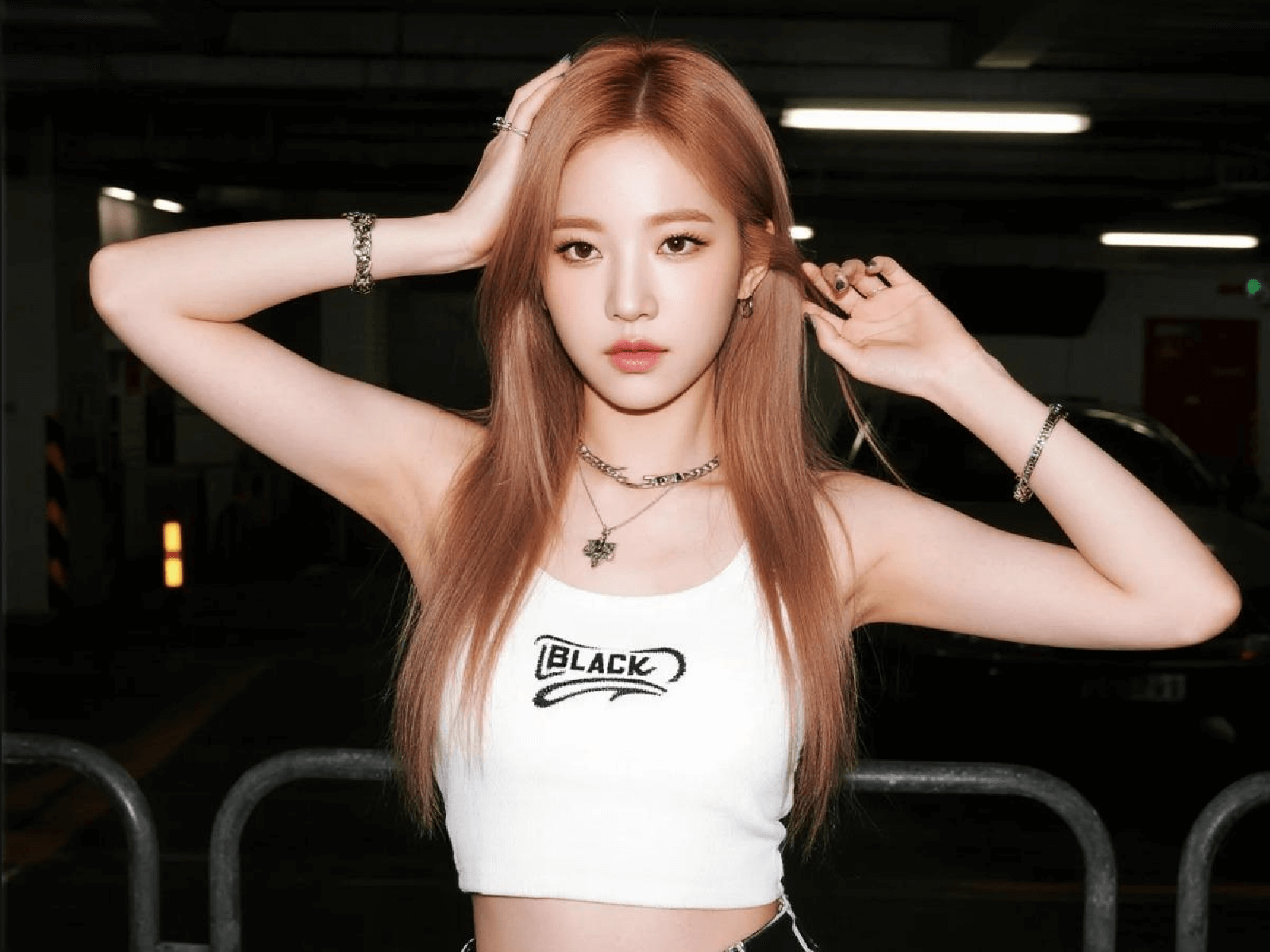 A high fashion style kpop girl inspired by jennie