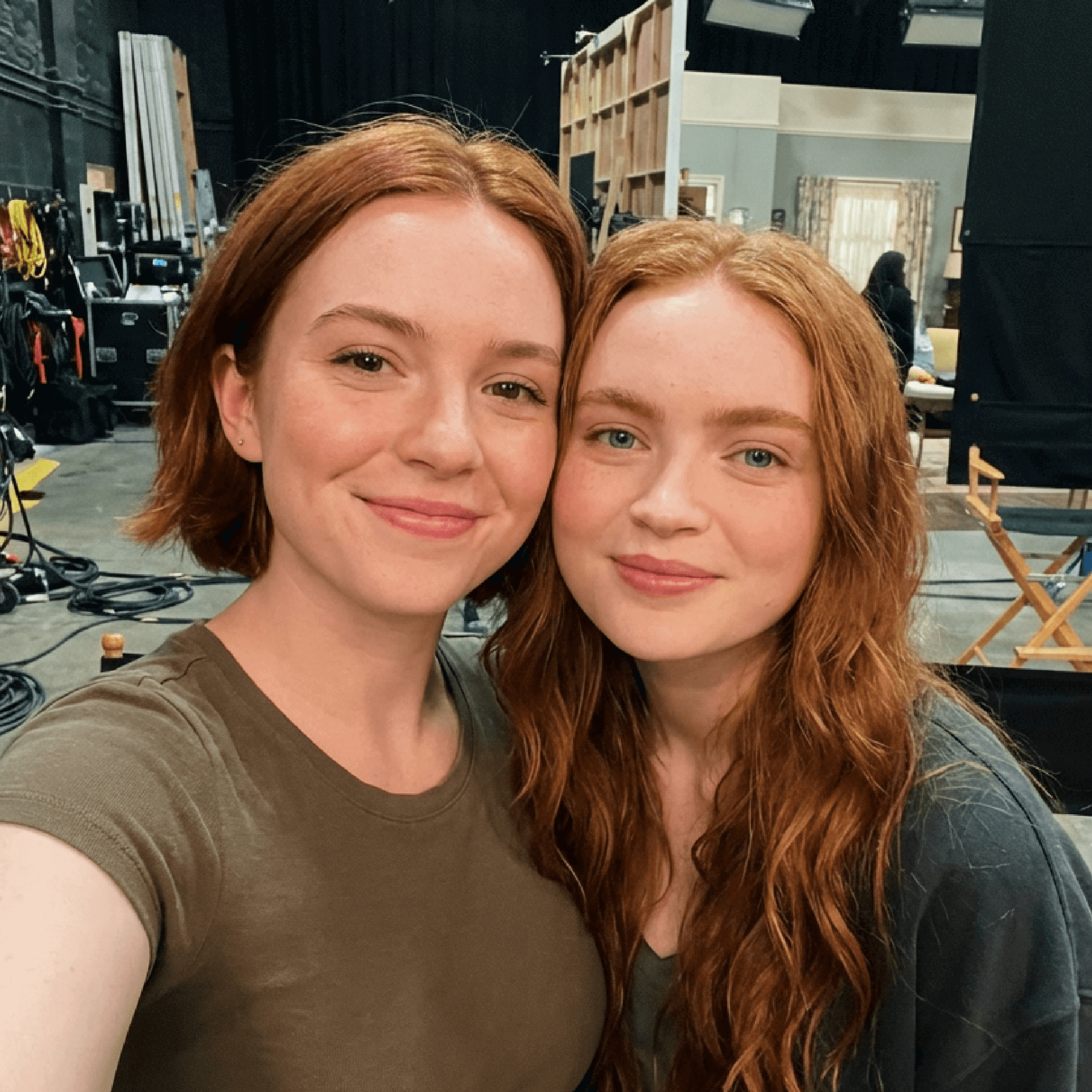 [Click to Try] Selfie with Sadie Sink